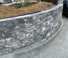 Stützmauer rund